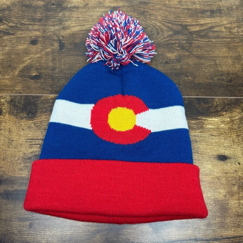 Wilcor - HATS WITH STYLE show off